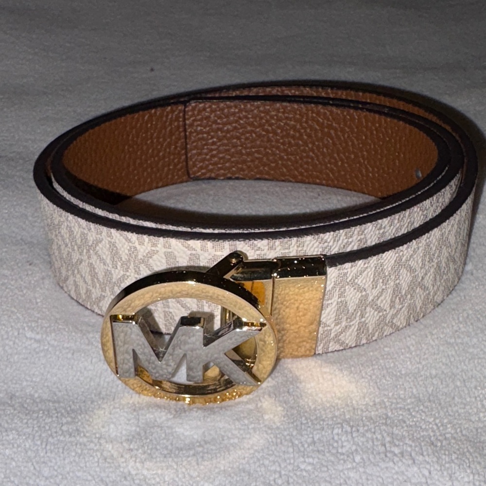 Michael Kors Women’s Belt with Gold Buckle and Cream Strap
